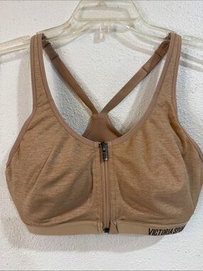 Victoria Sport Front-Zip Wireless Sports Bra in Tan